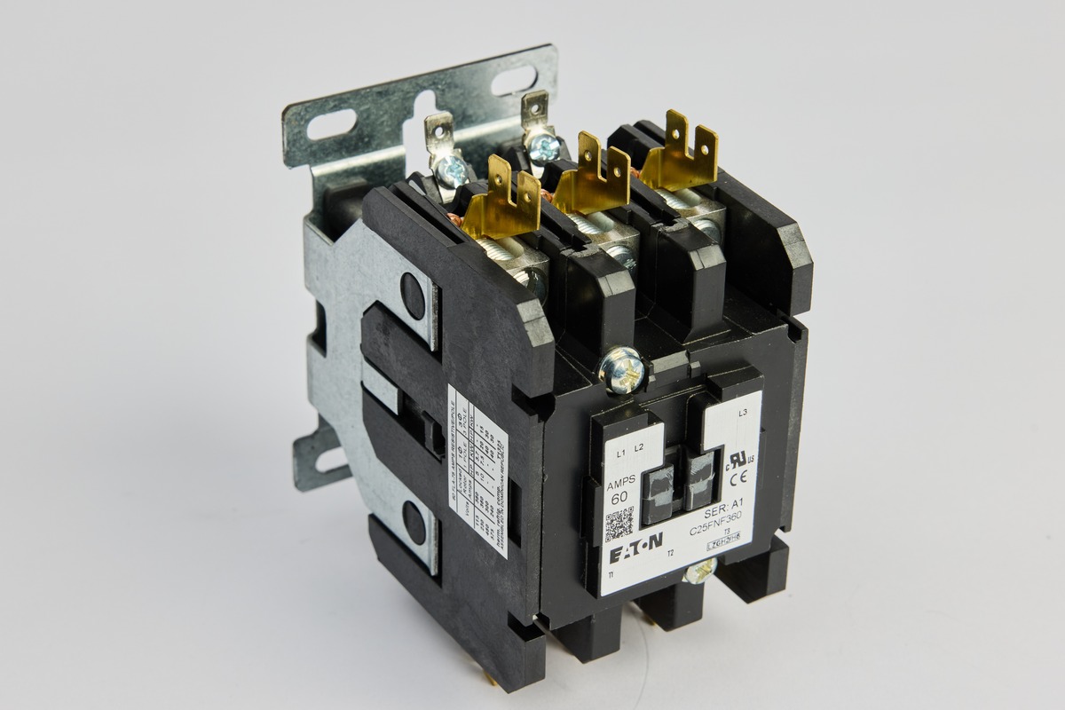 Eaton C24FNF360B 3P 60AMP 240 Volt Contractor