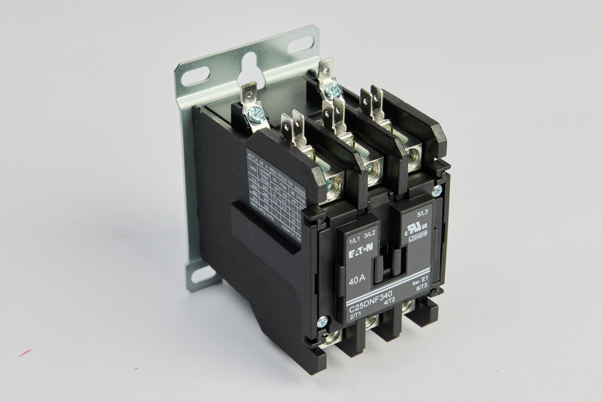 Eaton C25DNF340B 3P 40AMP 240 Volt Contractor